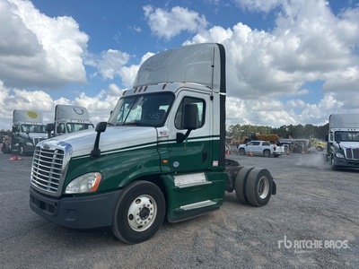 2016 Freightliner Cascadia 125 4x2 Tracteur Routier
