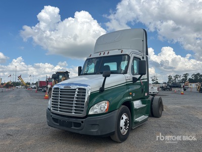 2016 Freightliner Cascadia 125 4x2 S/A Day Cab Truck Tractor