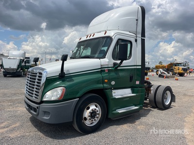 2015 Freightliner Cascadia 125 4x2 Tracteur Routier