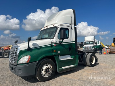 2016 Freightliner Cascadia 125 4x2 S/A Day Cab Truck Tractor