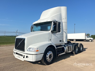 2015 Volvo VNM200 6x4 T/A Day Cab Truck Tractor