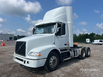 2015 Volvo VNM200 6x4 Day Cab Truck Tractor