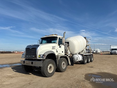 2015 Mack GU714 Granite 8x6 London Camion mélangeur