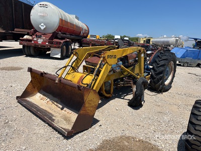 Ford 2WD Tractor (Inoperable)