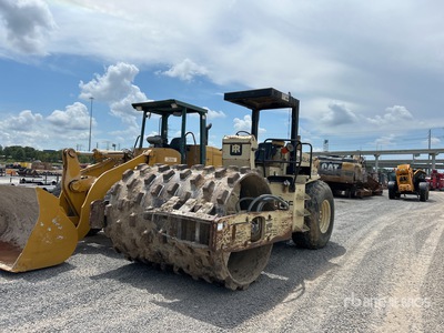 1987 Ingersoll Rand SD-100F Padfoot Drum Compactor (Inoperable)