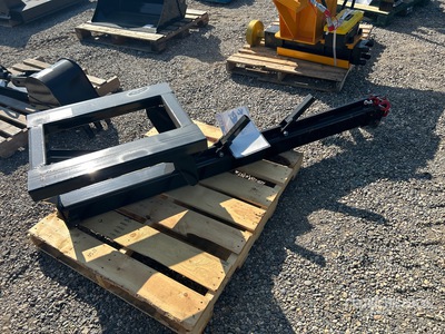 2025 GIYI GY-TB47 3300 lb Forklift Extendable Boom (Unused)