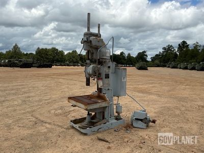 Giddings & Lewis 973 Upright Drill