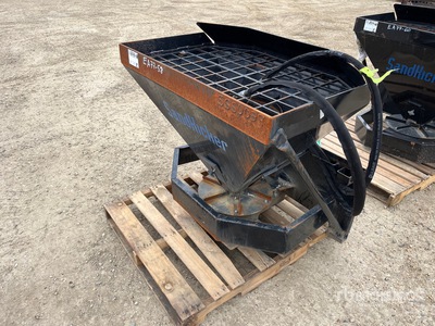 2022 Talet Skid Steer Spreader ملحقات معدة الحمل الصغيرة المجنزرة المتنوعة