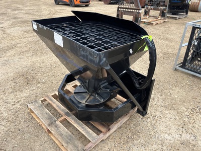 2022 Talet Skid Steer Spreader ملحقات معدة الحمل الصغيرة المجنزرة المتنوعة