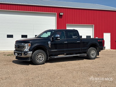 2021 Ford F-350 Lariat 4x4 Crew Cab Pick Up