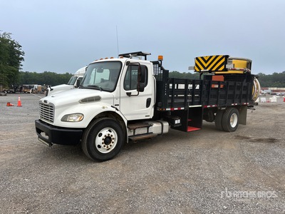 2007 Freightliner M2 106 4x2 Attenuator Truck