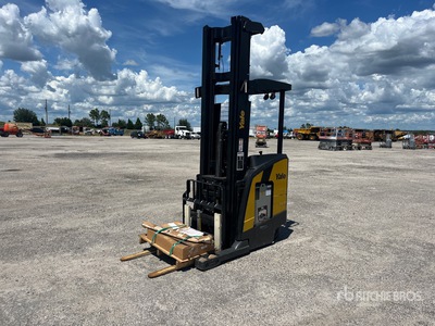 2022 Yale NR035ECNM36TE125 3500 lb Reach Truck