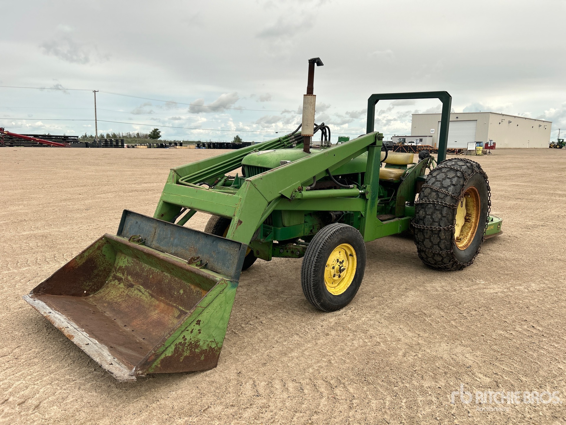 John Deere 1010 Utility Tractor
