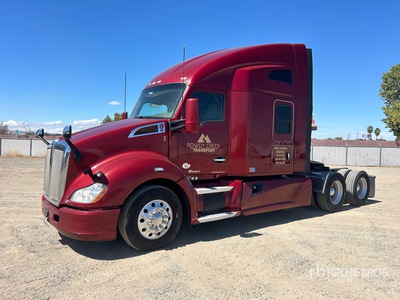 2017 Kenworth T680 6x4 Tracteur Routier Couchette