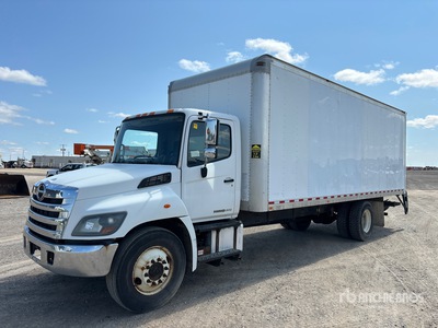 2017 Hino 268 4x2 Van Truck