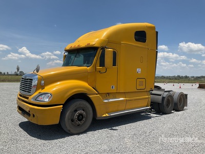 2015 Freightliner Columbia CL120 6x4 Tractocamion con Dormitorio / T/A Sleeper Truck Tractor