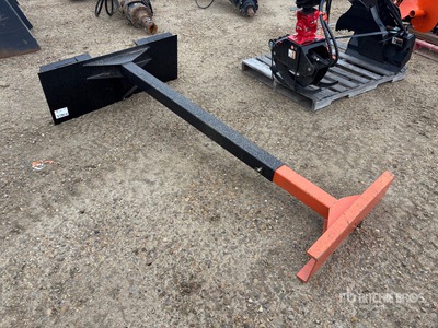 Skid Steer Push Boom ملحقات معدة الحمل الصغيرة المجنزرة المتنوعة