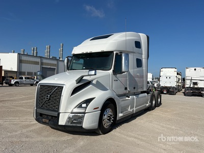 2019 Volvo VNL 6x4 Tracteur routier couchette
