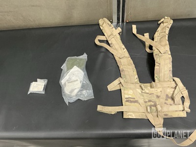 (4) Displays, (21) Pistol Holsters, (26) Shoulder Straps & Assorted Items