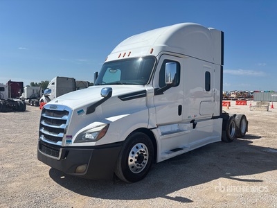 2019 Freightliner Cascadia 126 6x4 T/A Sleeper Truck Tractor