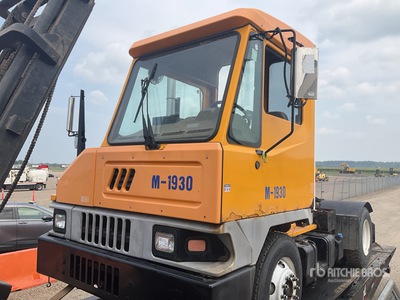 Ottawa T2 Spotter Truck