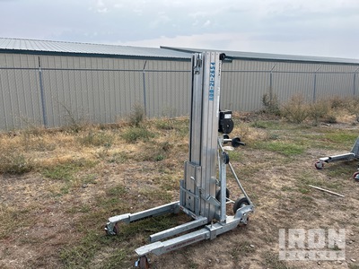 Sumner 2615 Materialaufzug