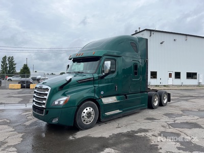 2019 Freightliner Cascadia 126 T/A Sleeper Truck Tractor