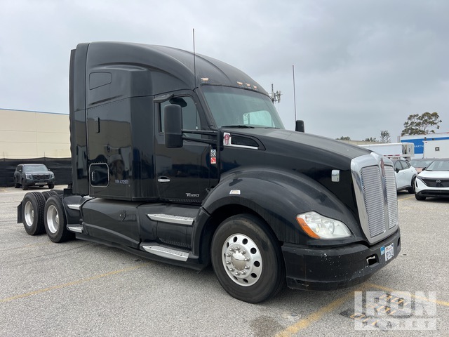 CAMIóN CAMAROTE 2016 KENWORTH