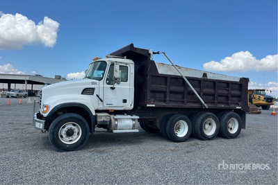 2005 Mack CV713 Granite 8x4 Tri/A Dump Truck