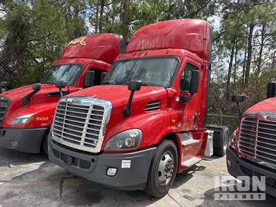 2017 Freightliner Cascadia 113 4x2 Cabina per trattore stradale 2 assi (Inoperable)