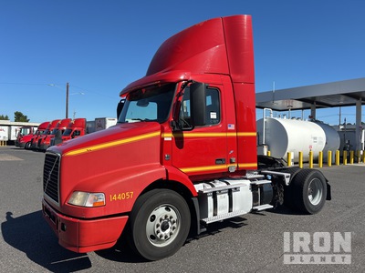 2015 Volvo VNM S/A Day Cab Truck Tractor