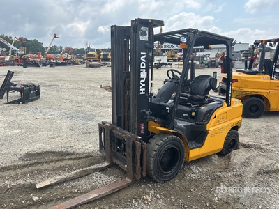 2021 Hyundai 30D-9 5890 lb Forklift