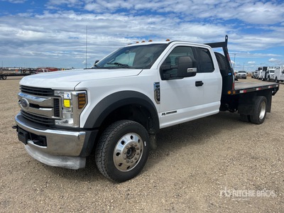2019 Ford F-550 XLT 4x4 Extended Cab Camion à Plateau