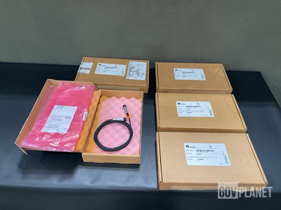 (16) Cisco 37-0961-03 10GBase Network Cables