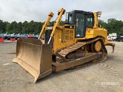 2011 Cat D6T XL Spycharka gąsienicowa