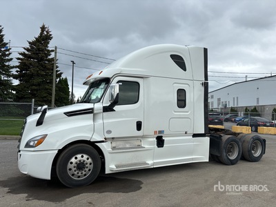 2018 Freightliner Cascadia 126 T/A Sleeper Truck Tractor