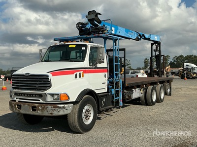 Fassi F250SE 6200 lb Articulated Boom on 2003 Sterling L9500 8x4 Boom Truck