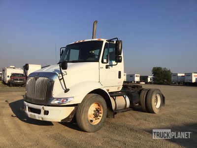 2006 Internataional 8600 4x2 S/A Day Cab Truck Tractor