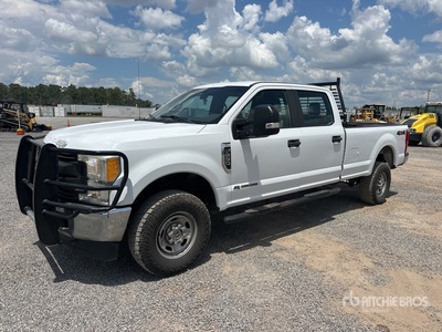 2017 Ford F-250 XL 4x4 Crew Cab Pickup