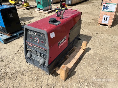 Lincoln 305D 300 A Skid-Mounted Stick Electric Welder