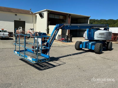2015 Genie Z-80/60 4WD Diesel Articulating Boom Lift