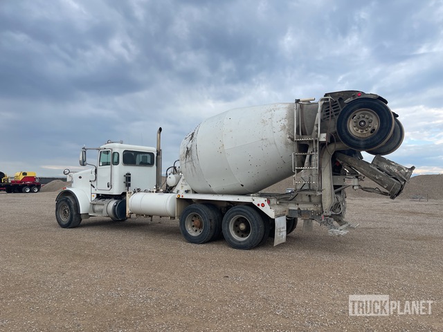 CAMIóN REVOLVEDOR 2014 PETERBILT MCNEILUS 10.5 CYD