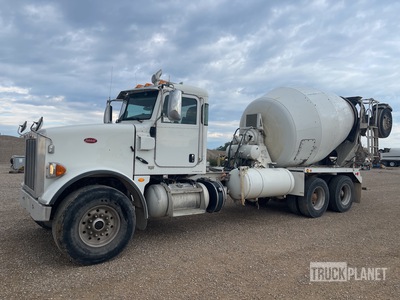 2014 Peterbilt 365 6x4 Mixer vrachtwagen