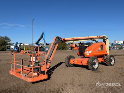 2013 JLG 600AJ 2WD Diesel Articulating Boom Lift