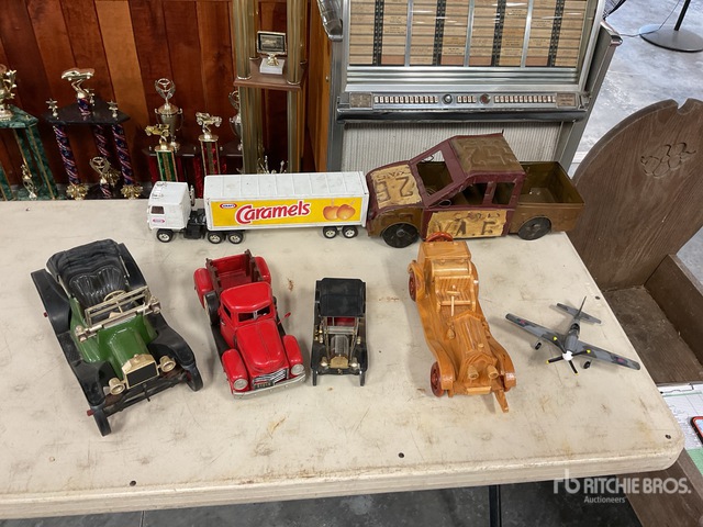 Antiques Die Cast Cars | Ritchie Bros. Auctioneers