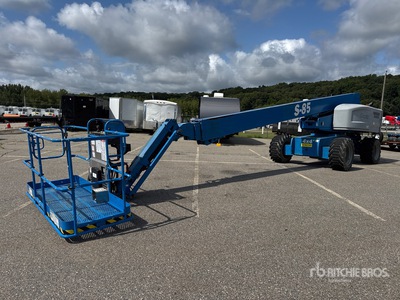 2015 Genie S-85 4WD Diesel Teleskoparbeitsbühne