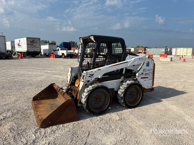 2015 Bobcat S550 شاحنة جرافة