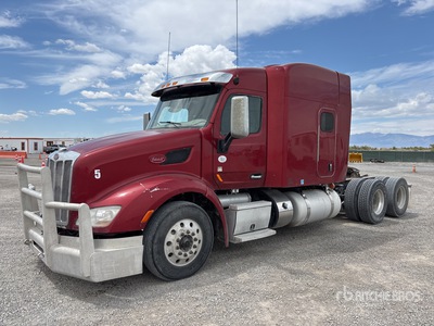 2015 Peterbilt 579 6x4 T/A Sleeper Truck Tractor