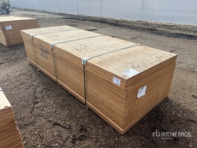 Quantity of (60) 1/2" 4x10 Douglas Fir 5 Ply No Stamp Plywood (Unused)