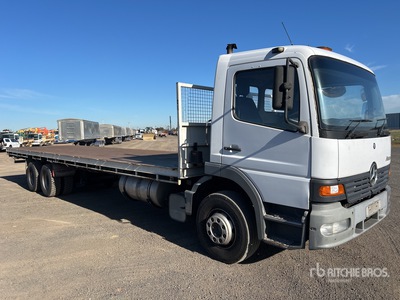 2005 Mercedes-Benz Atego 2328 6x2 Flatbed Truck